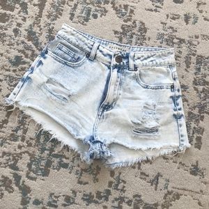 Bullhead denim shorts. Size 1.